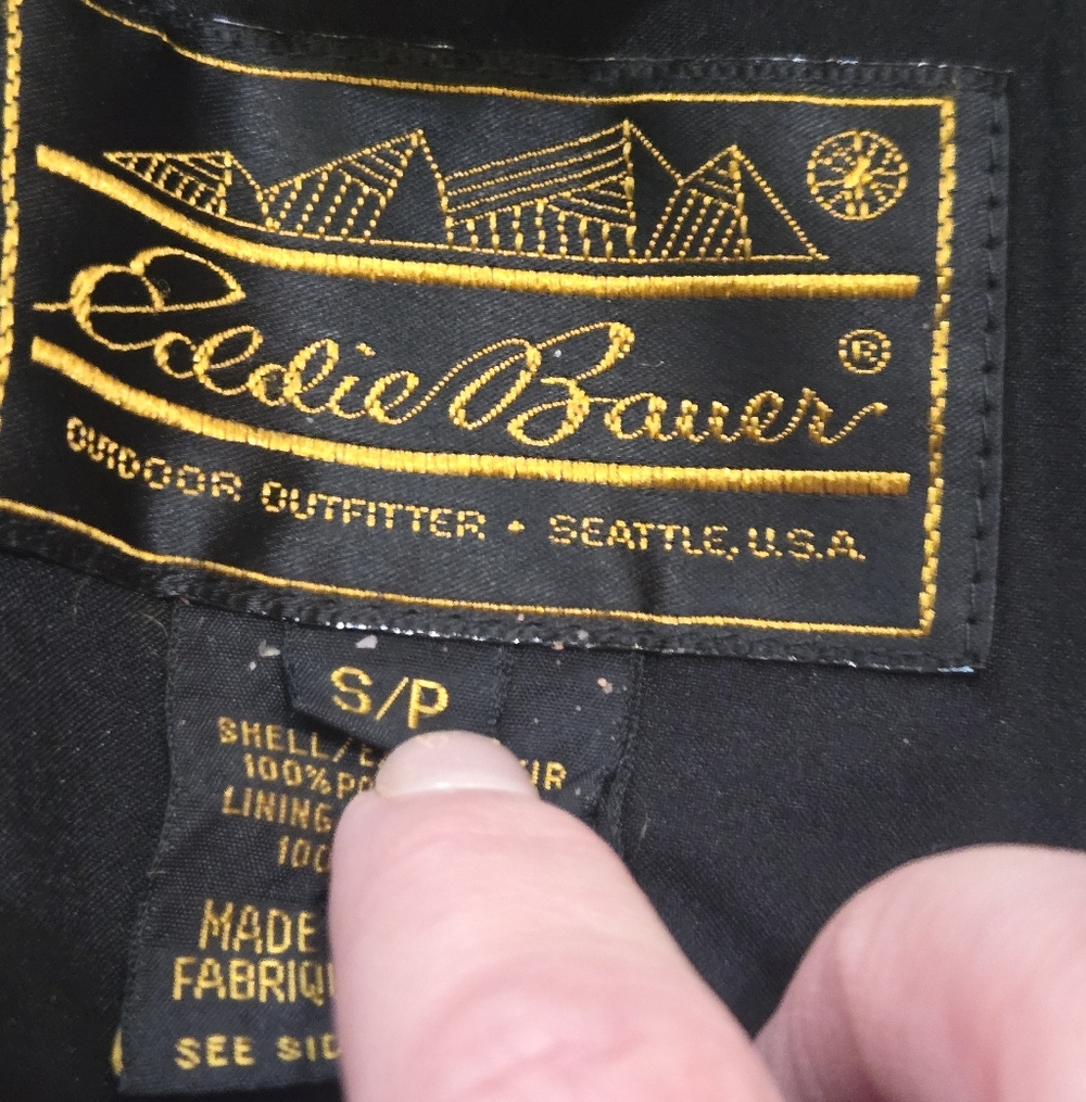 Eddie Bauer Red Vintage Gore-Tex Gorpcore Windbreaker Jacket, Size Small - Picture 2 of 15